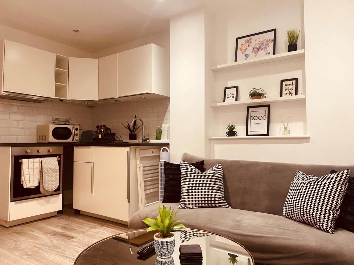 Modern 1 Bed Flat In The Heart Of Hackney Leilighet London Eksteriør bilde